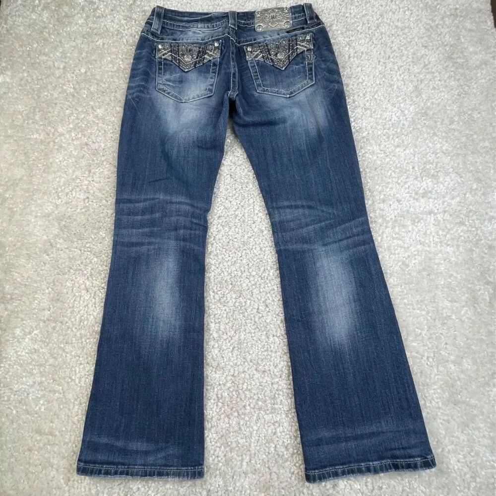 Miss Me Mid Rise Easy Boot Jean Embroidered Studded Flap Pockets Womens 28x30
